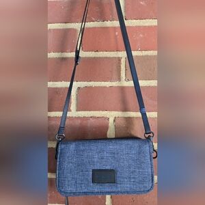 VERA BRADLEY RFID Compact Crossbody Wristlet Denim Blue